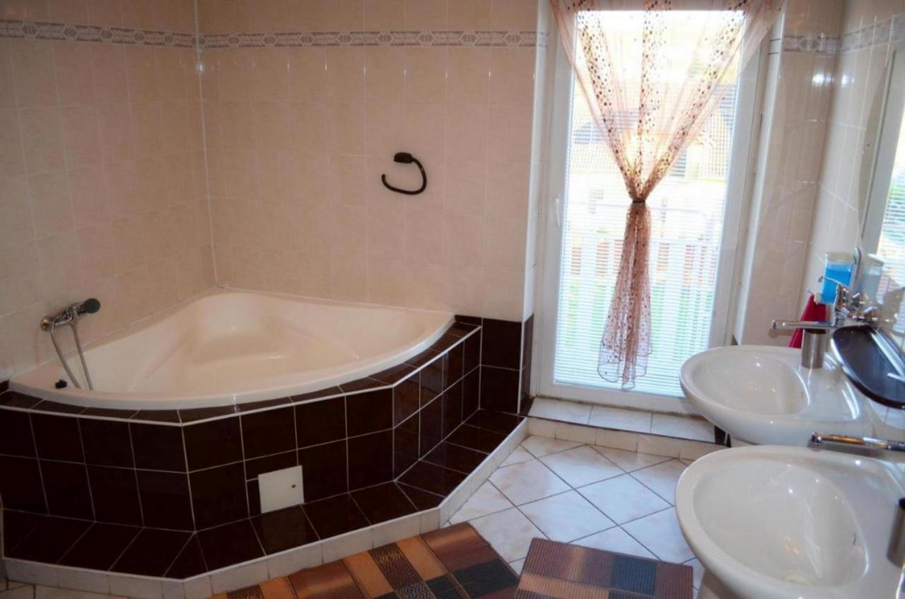 Chalupa Riviera A Apartmany Riviera - Liptov Besenova Ружомберок Екстер'єр фото